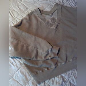 Aerie XL light army green V neck sweatshirt💚